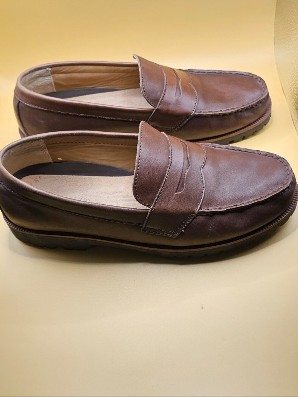 G.H. Bass  Fitzgerald Men’s Classic Brown Leather Penny Loafers Size 12 Wide